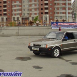 Соревнования по автомобильному многоборью (фигурка), в честь Дня Чкаловского района.